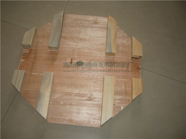 出口木托盤與其他托盤材料的性能對(duì)比